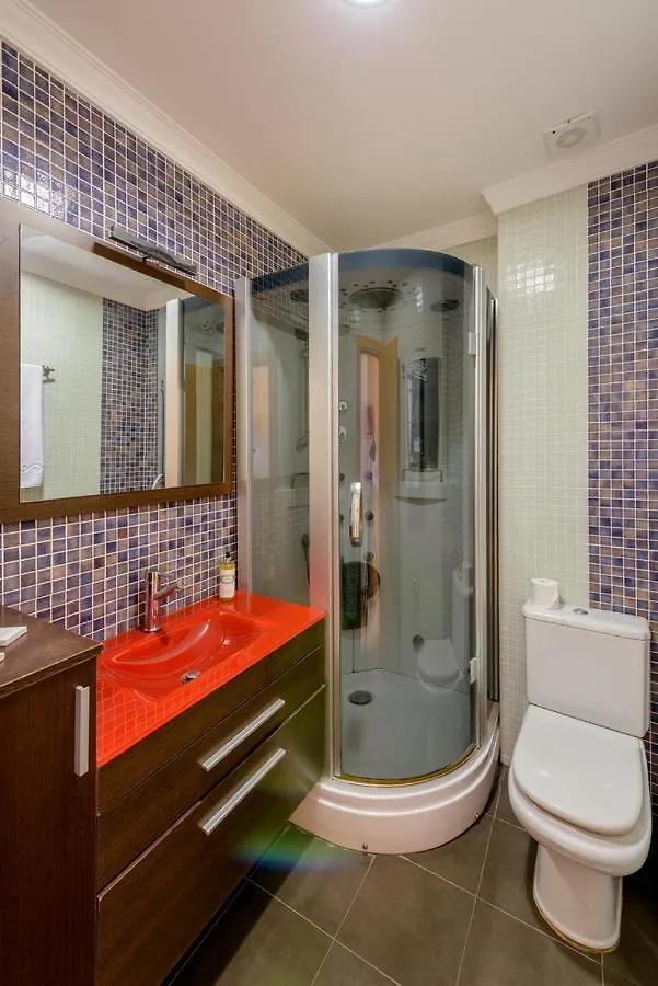 Apartamento Céntrico Sibarys - 1 dormitorio- Calle Pintada Nerja 0*,  España